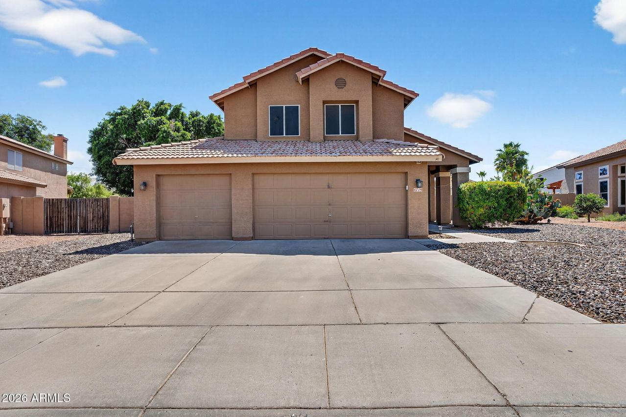 4719 E Rockledge Rd., Phoenix, AZ 85044