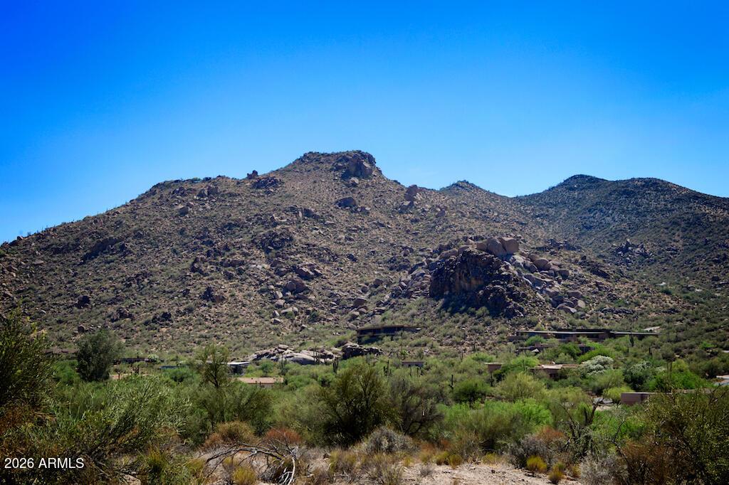 37020 N Holiday Ln. #252, Carefree, AZ 85377