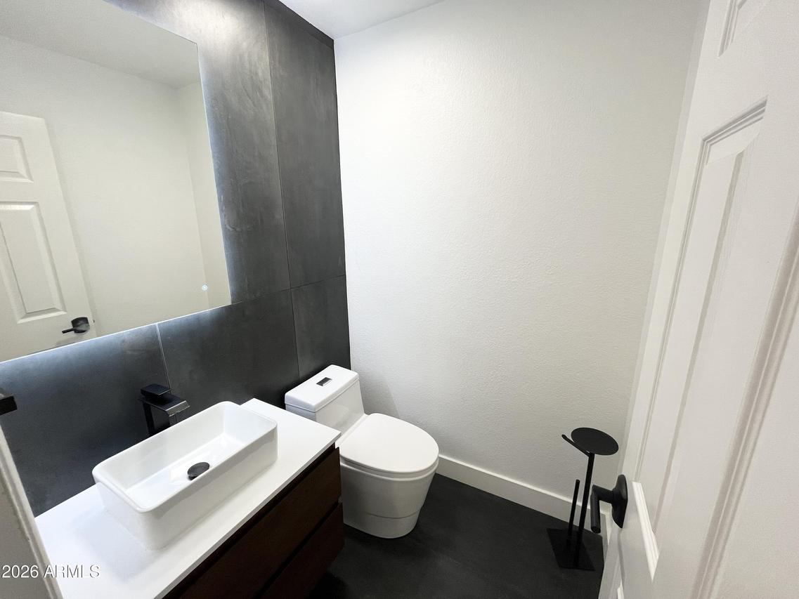 4047 W Whispering Wind Dr., Glendale, AZ 85310