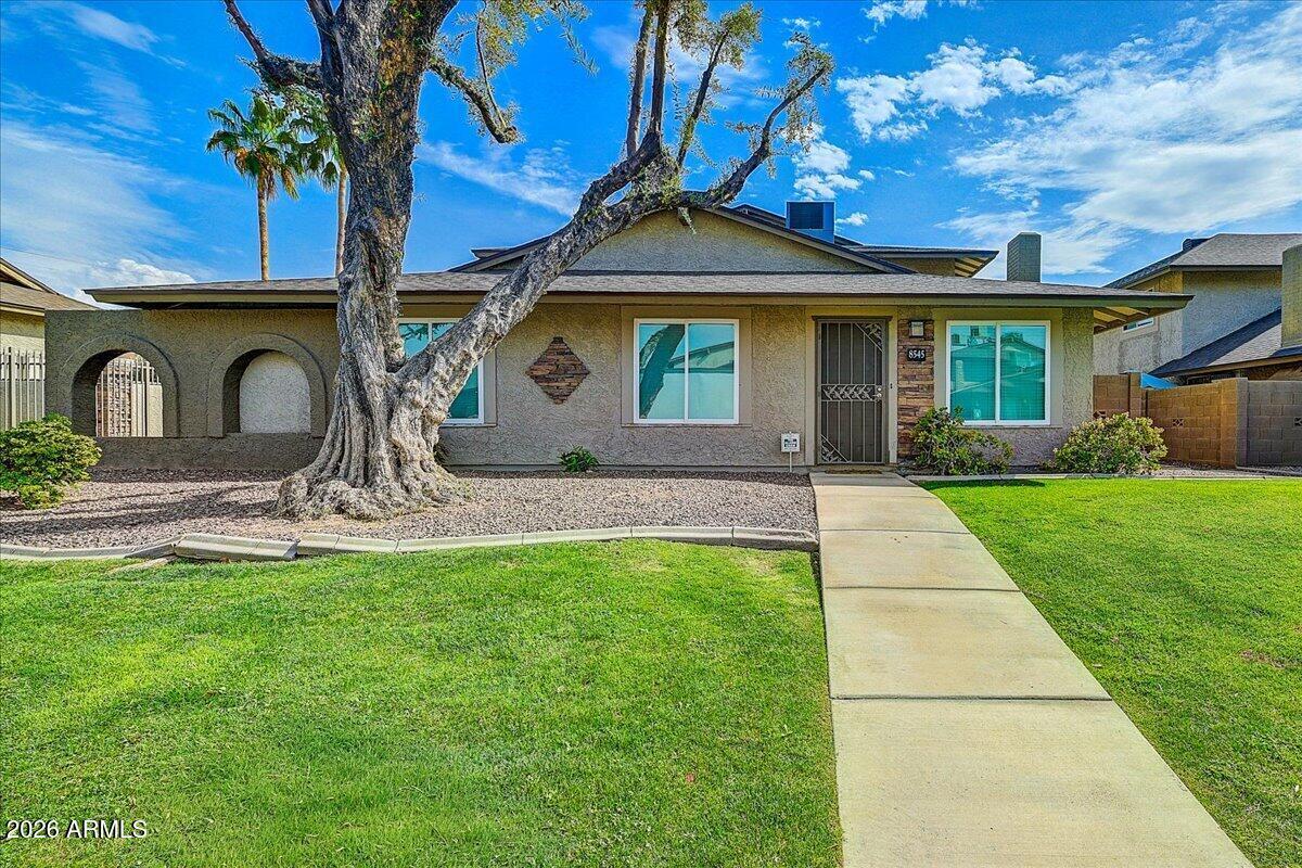 8545 E Belleview St., Scottsdale, AZ 85257