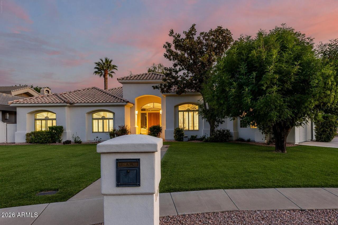 103 W Vista Ave., Phoenix, AZ 85021