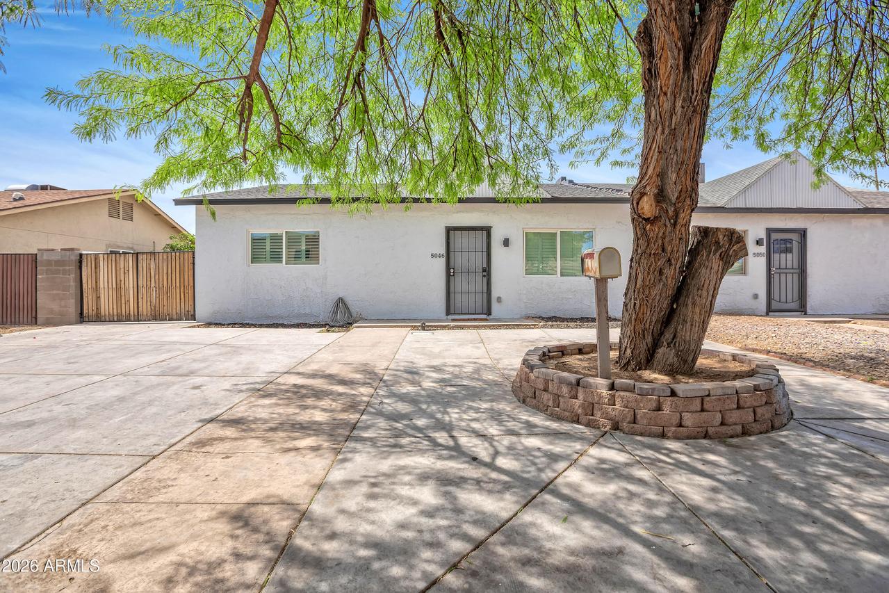 5046 N 41st Dr., Phoenix, AZ 85019