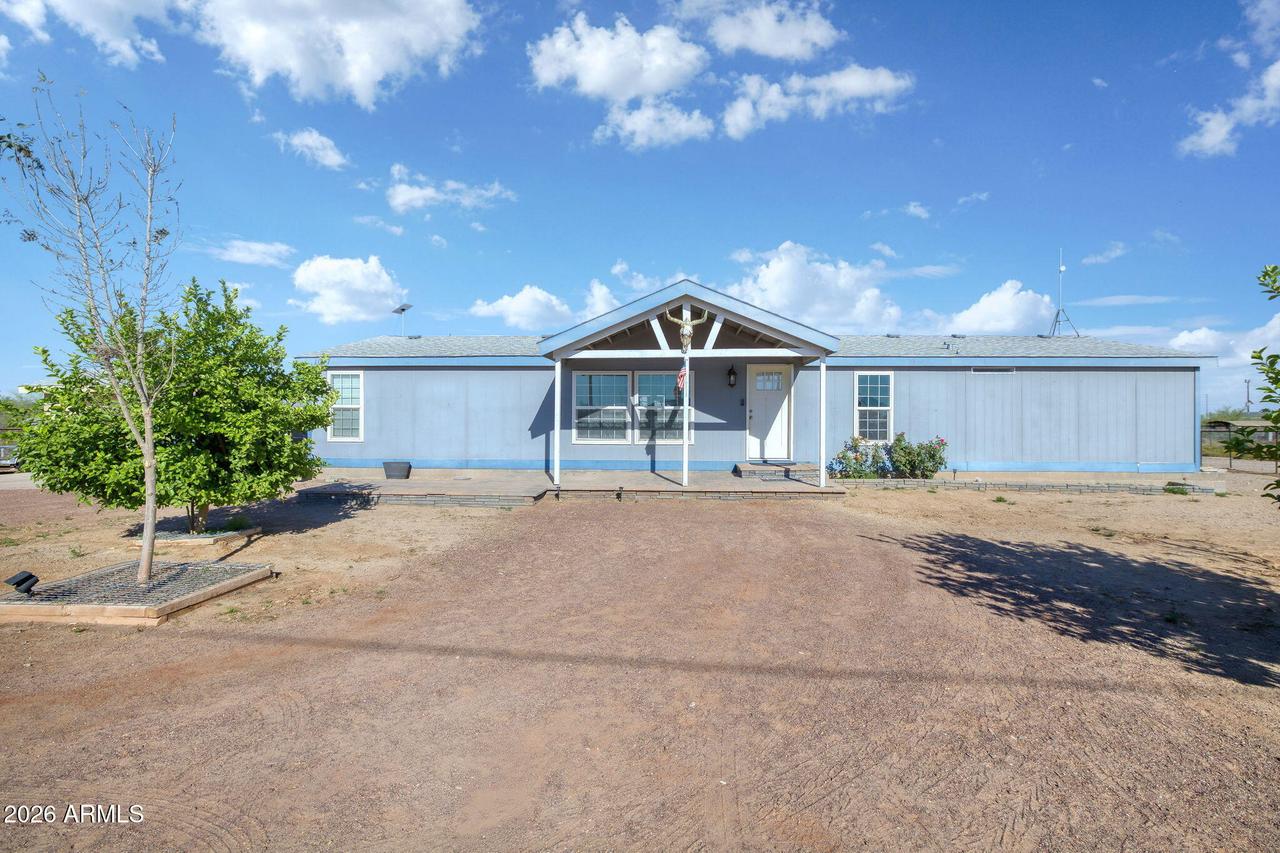 1011 S 350th Ave., Tonopah, AZ 85354