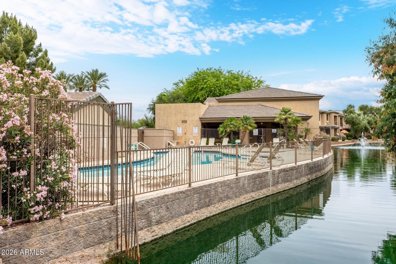 705 W Queen Creek Rd. #2114, Chandler, AZ 85248