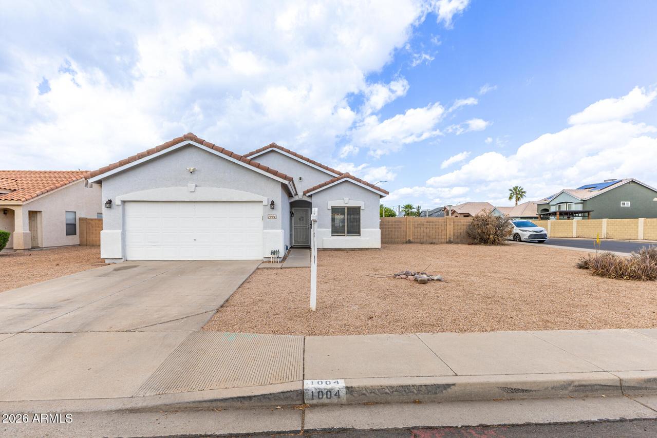 1004 S Somerset St., Mesa, AZ 85206