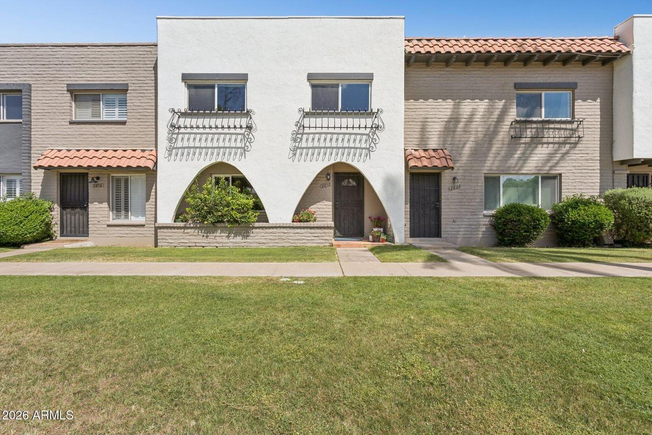 2818 E Clarendon Ave., Phoenix, AZ 85016