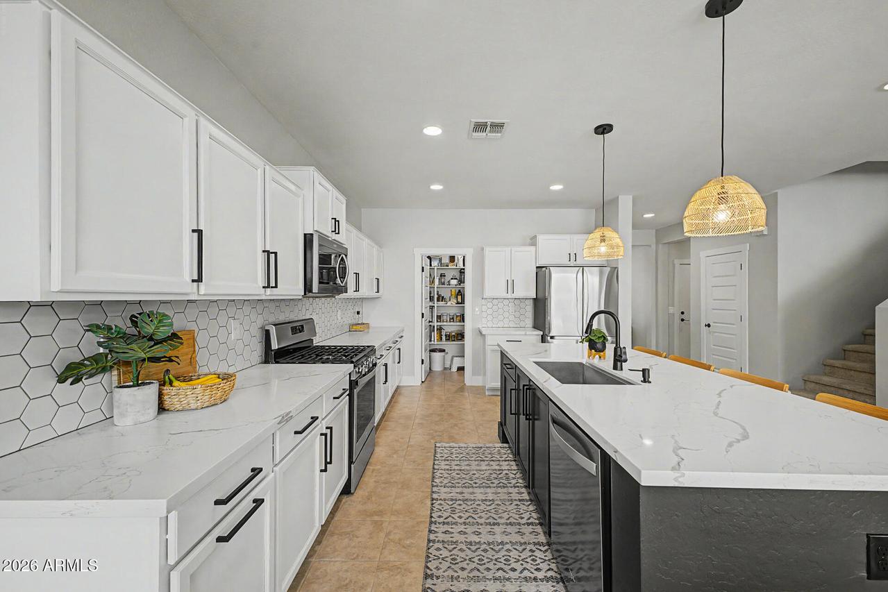 586 W Chapawee Tr., Queen Creek, AZ 85140