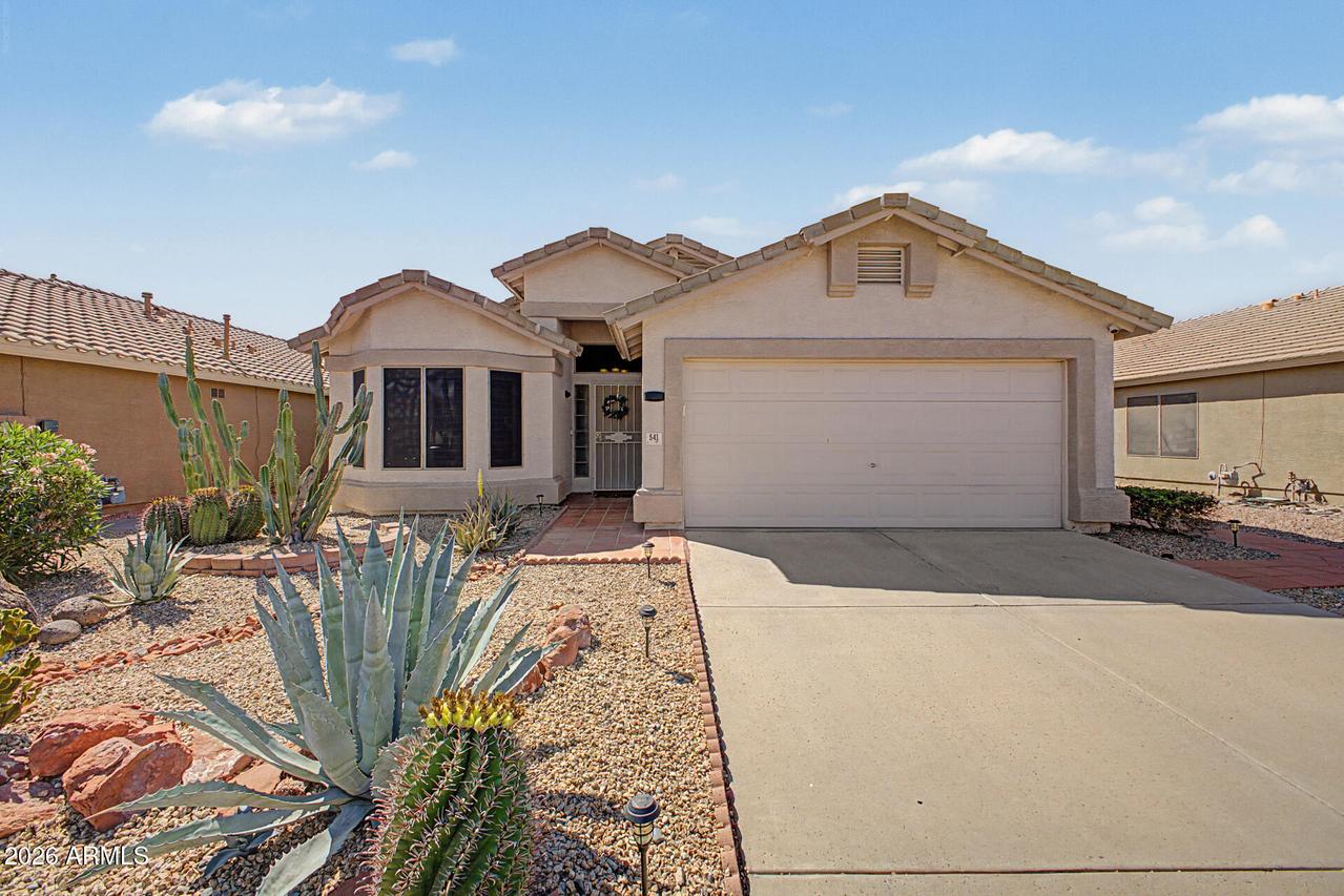 541 W Villa Maria Dr., Phoenix, AZ 85023