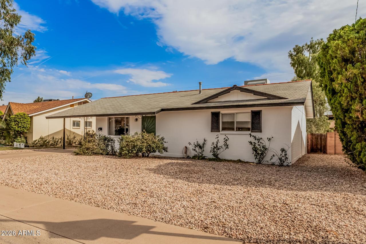 3919 W El Caminito Dr., Phoenix, AZ 85051