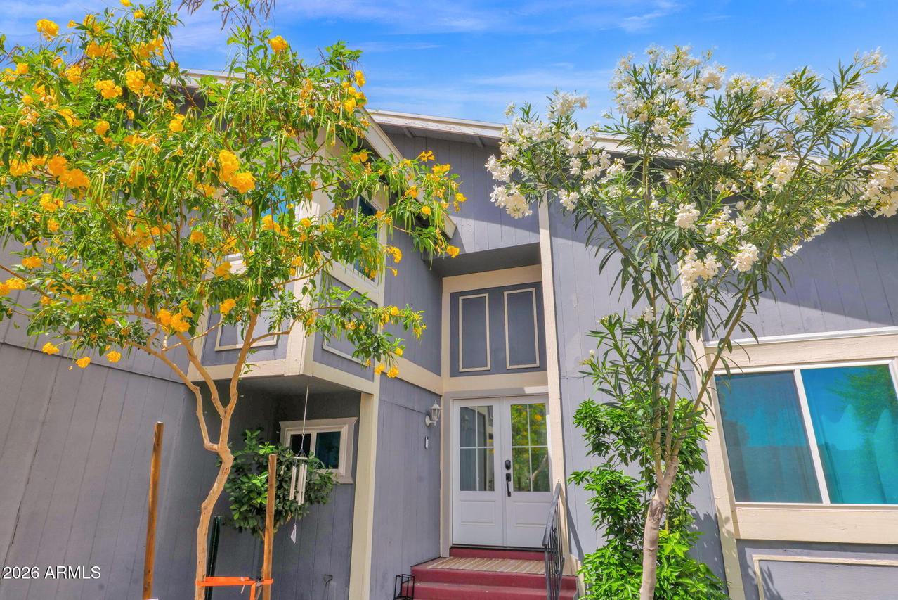 2420 W Mandalay Ln., Phoenix, AZ 85023