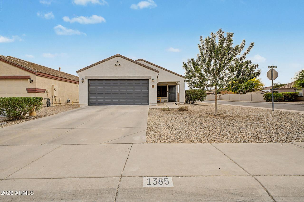 1385 E Kelsi Ave., San Tan Valley, AZ 85140