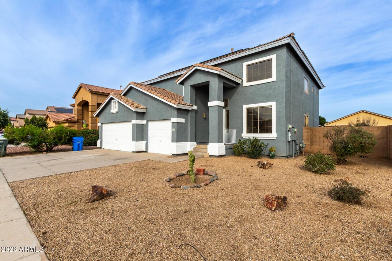 7910 W Hess Ave., Phoenix, AZ 85043