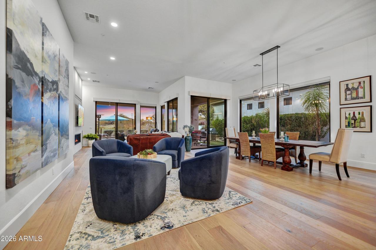 19712 N 84th St., Scottsdale, AZ 85255