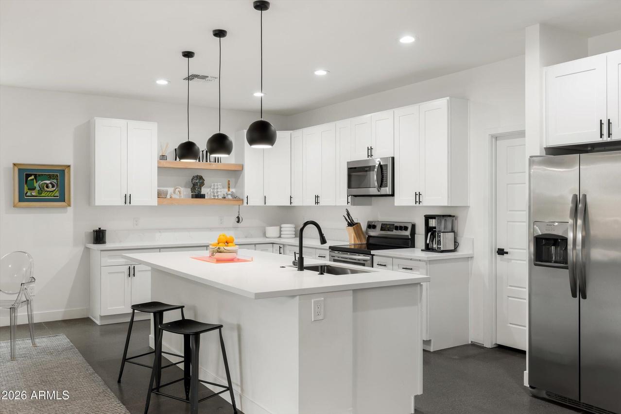 2922 E Blanche Dr., Phoenix, AZ 85032