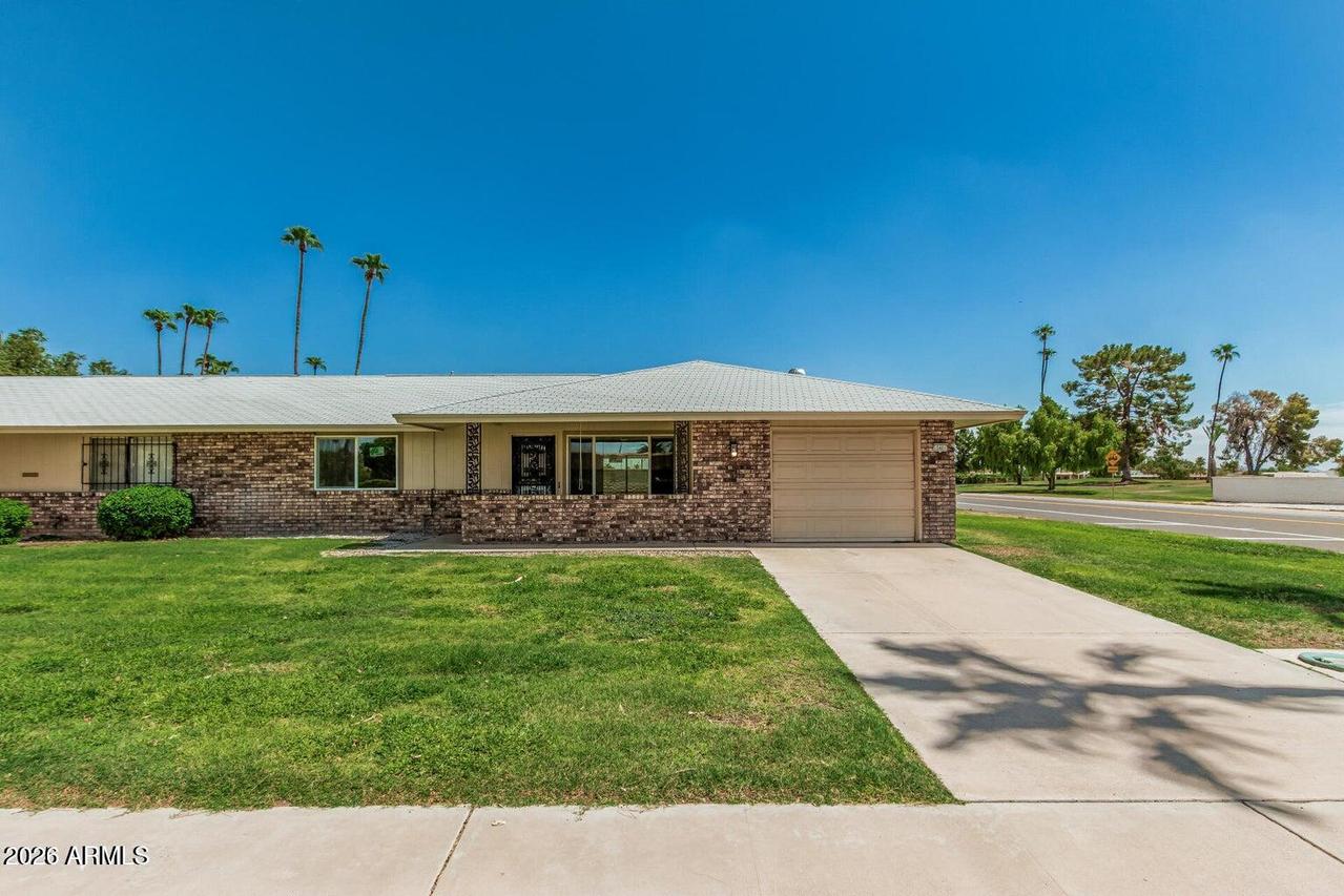 15401 N Cameo Dr., Sun City, AZ 85351