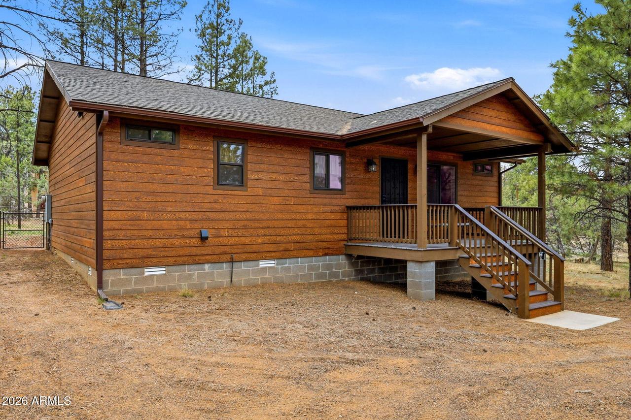 2934 Ransack Rd., Overgaard, AZ 85933