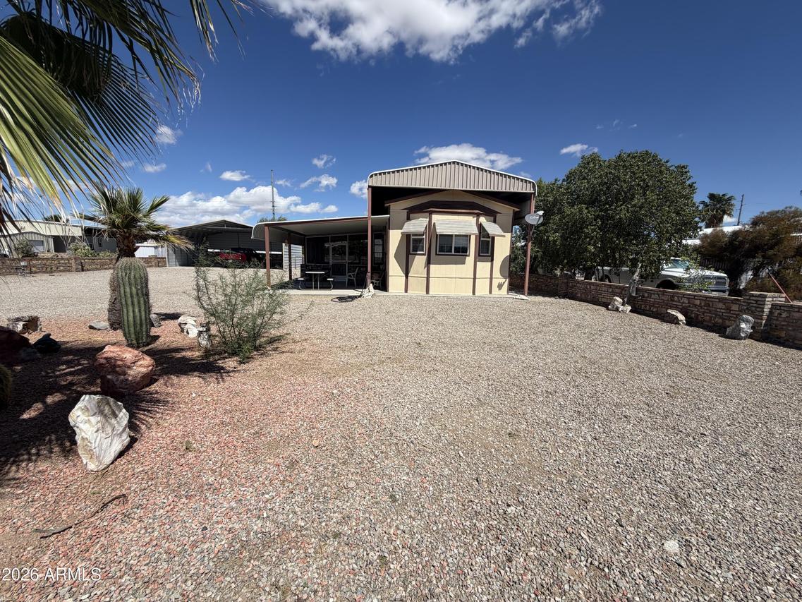 67641 Alpine Dr., Salome, AZ 85348