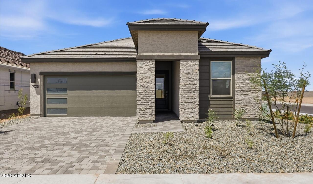 7926 N 76th Dr., Glendale, AZ 85303