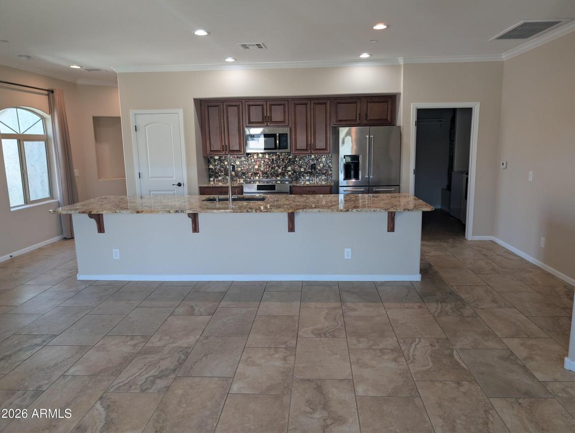 900 S Canal Dr. #206, Chandler, AZ 85225