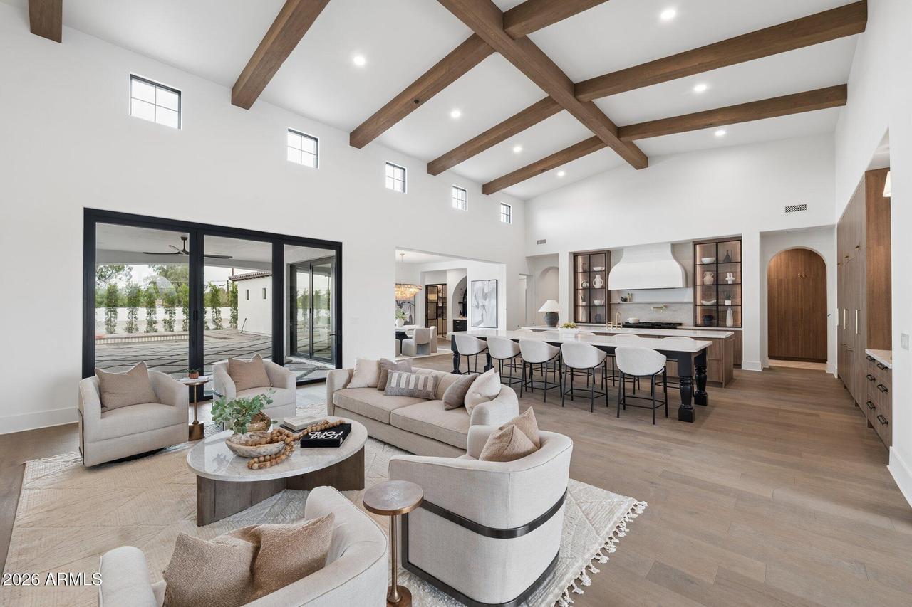 12034 N 68th Pl., Scottsdale, AZ 85254