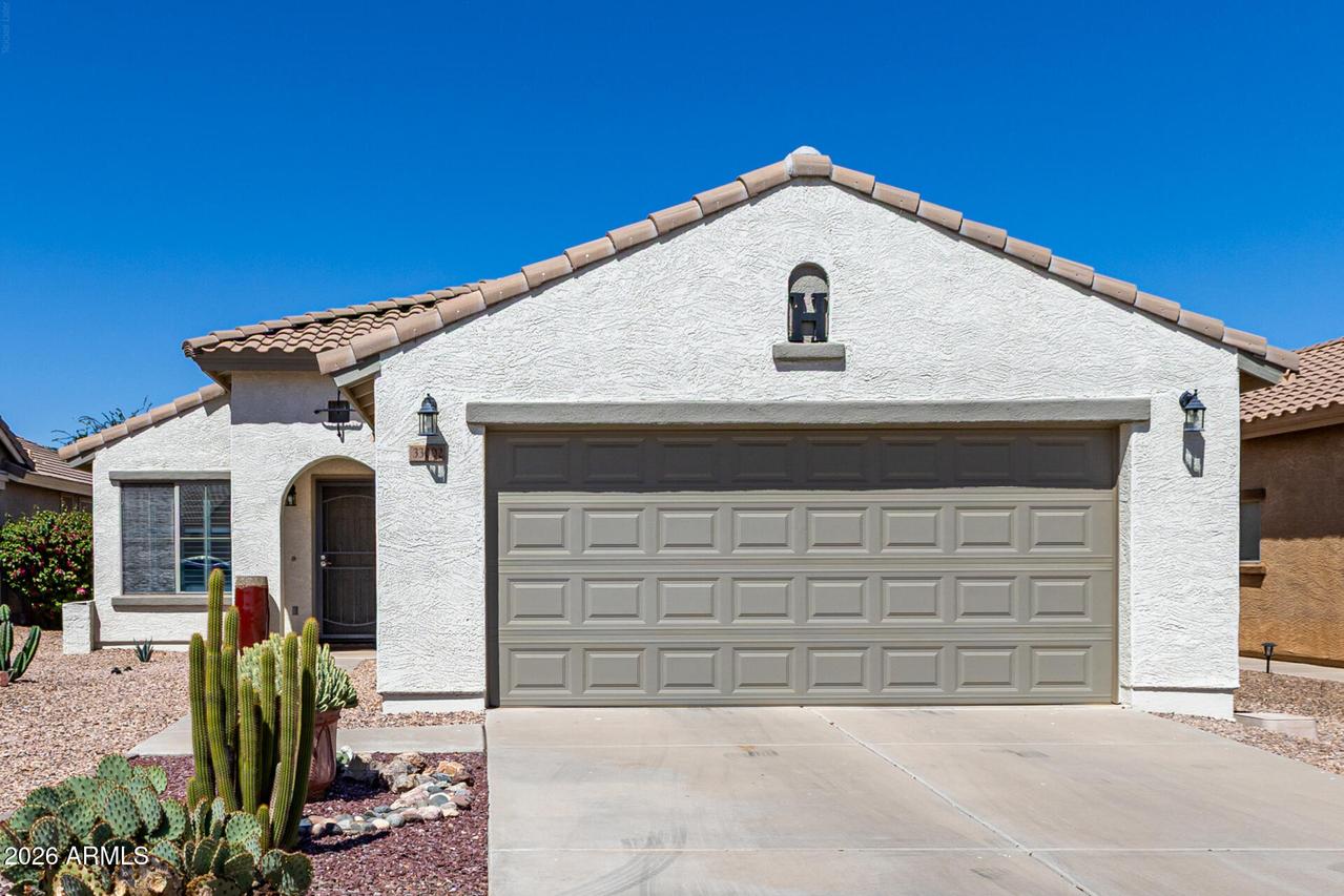 33002 N Sandstone Dr., San Tan Valley, AZ 85143