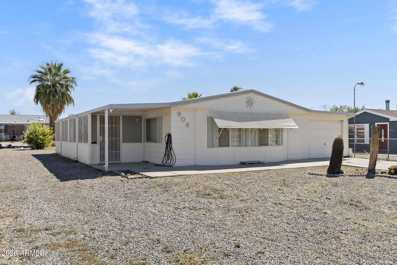 909 S 95th Way, Mesa, AZ 85208