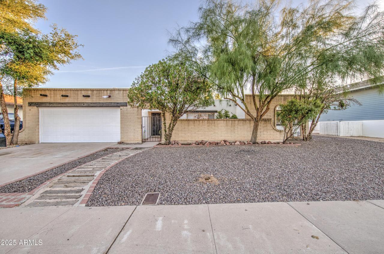 4733 W Hayward Ave., Glendale, AZ 85301
