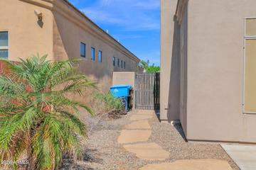 3917 E Carter Dr., Phoenix, AZ 85042