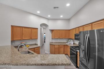 3917 E Carter Dr., Phoenix, AZ 85042