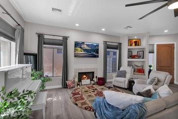 3917 E Carter Dr., Phoenix, AZ 85042