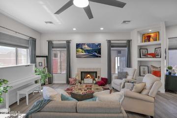 3917 E Carter Dr., Phoenix, AZ 85042