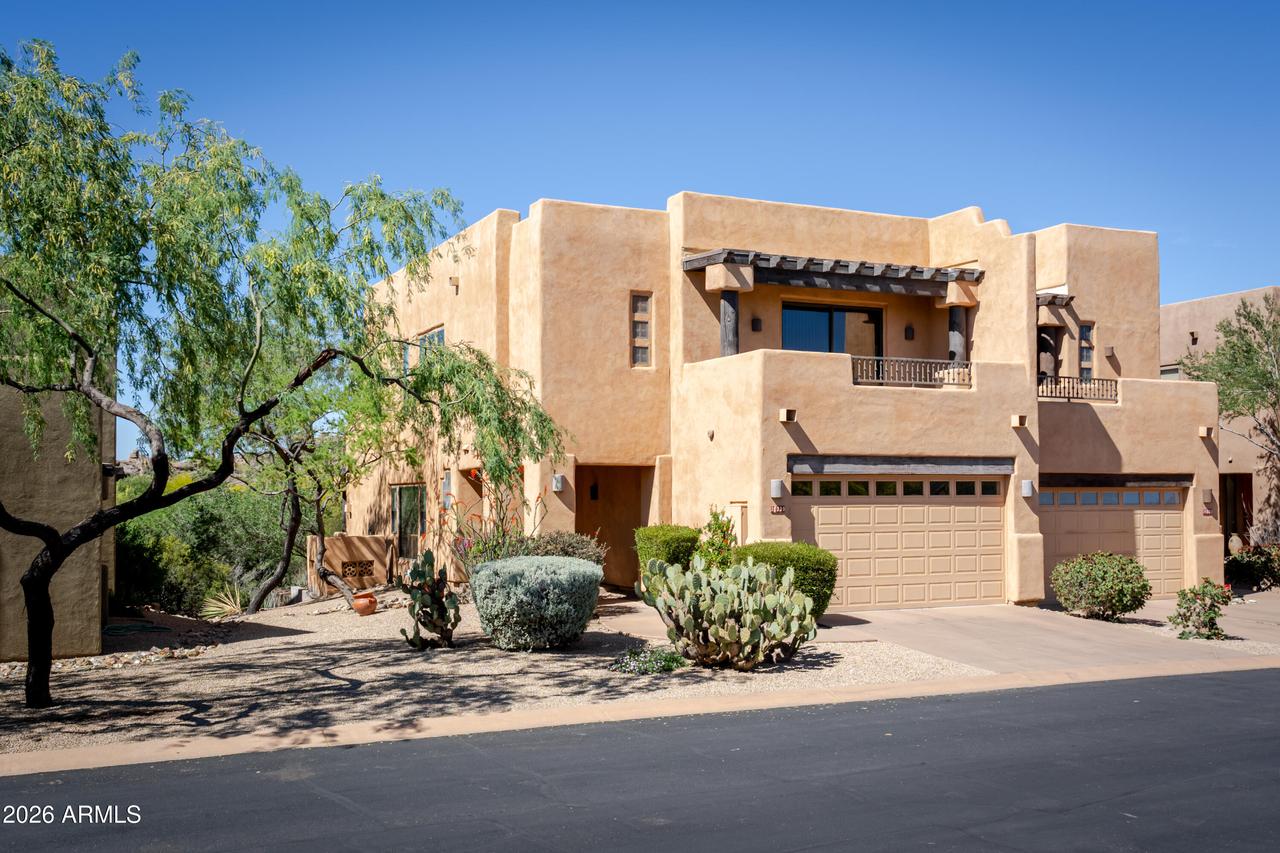 10230 E White Feather Ln., Scottsdale, AZ 85262