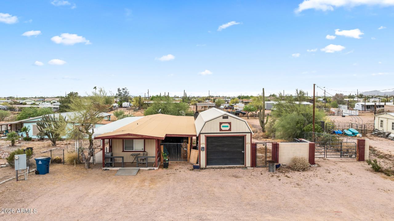 174 N Hilton Rd., Apache Junction, AZ 85119