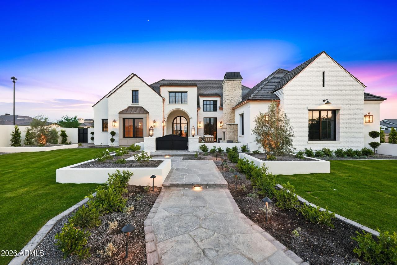 2635 E Los Altos Rd., Gilbert, AZ 85297