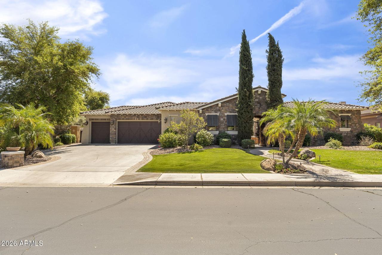 3323 E Elmwood Pl., Chandler, AZ 85249