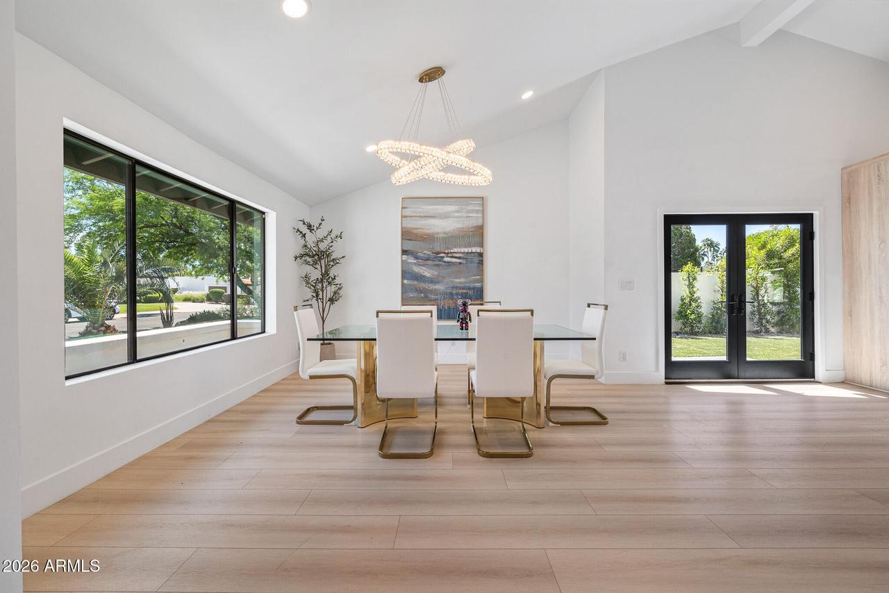 10012 N 76th Pl., Scottsdale, AZ 85258