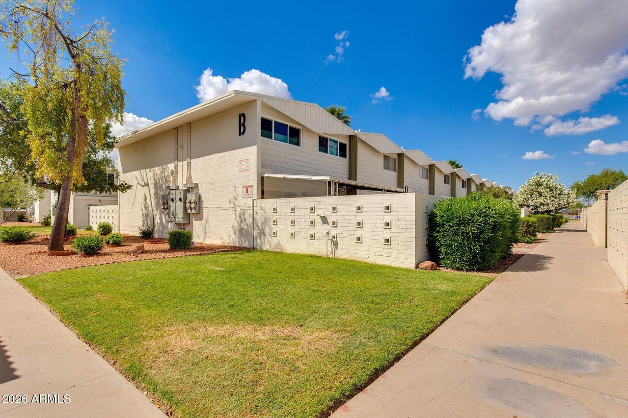 815 N Hayden Rd. #B4, Scottsdale, AZ 85257