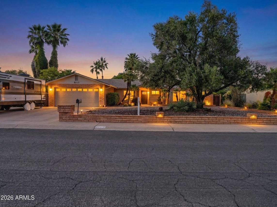 5012 E Winchcomb Dr., Scottsdale, AZ 85254