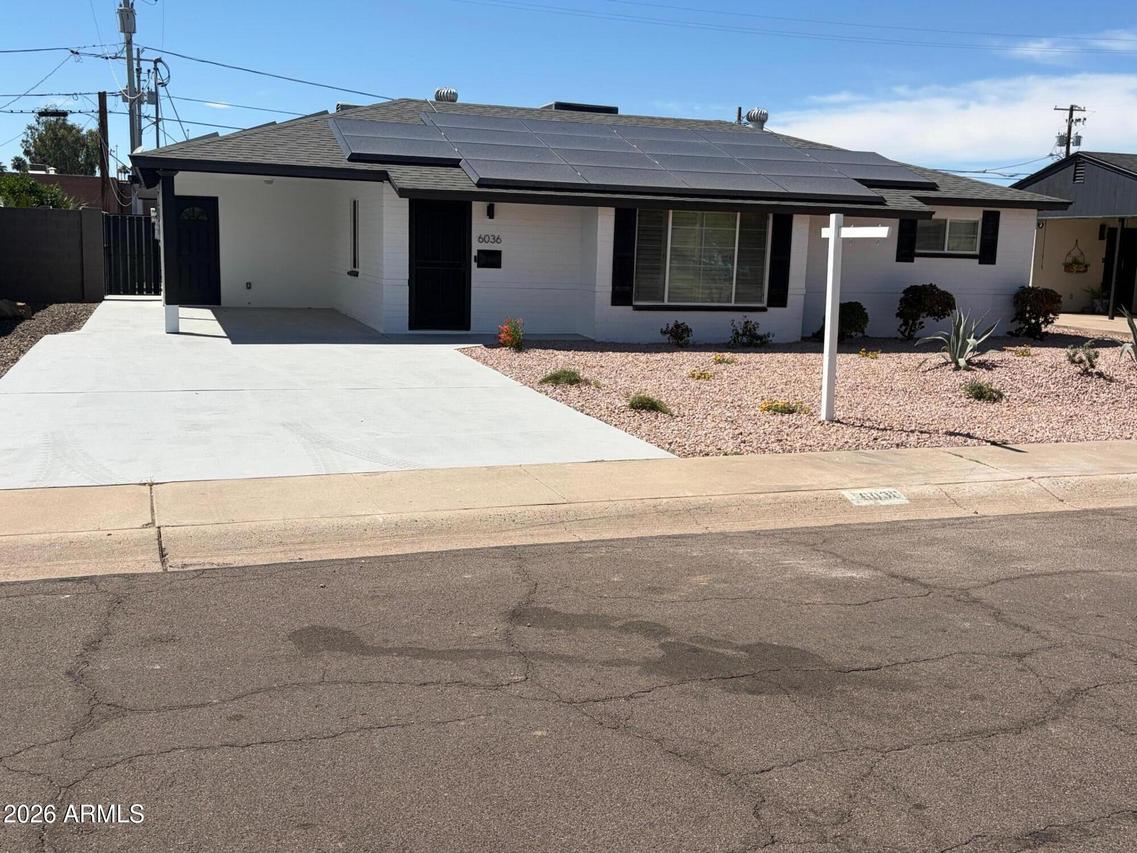 6036 N 8th St., Phoenix, AZ 85014