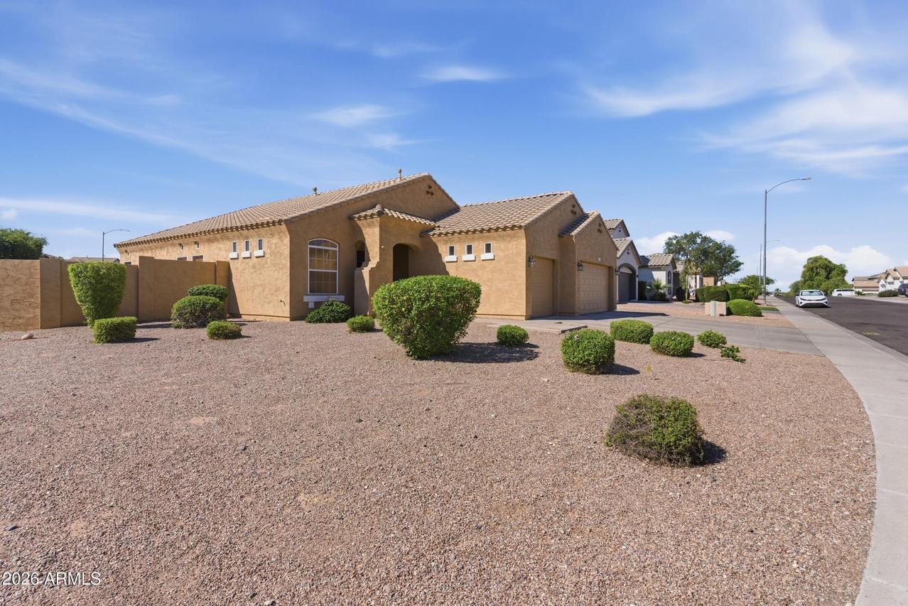 10525 W Melinda Ln., Peoria, AZ 85382