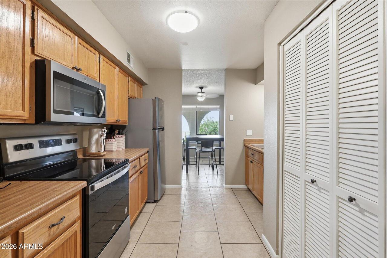 3270 S Goldfield Rd. #716, Apache Junction, AZ 85119