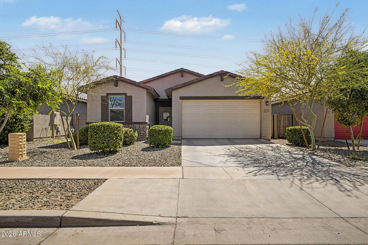 6773 W Trumbull Rd., Phoenix, AZ 85043