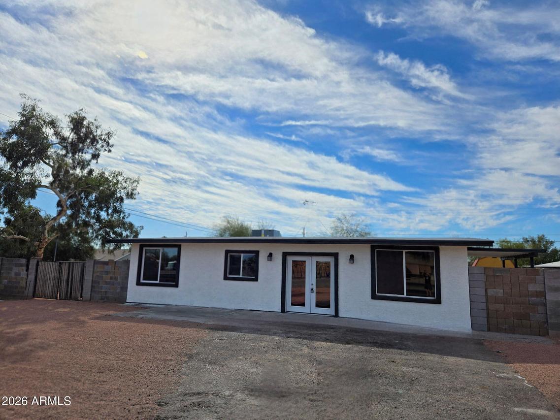 770 S Pinal Dr., Apache Junction, AZ 85120