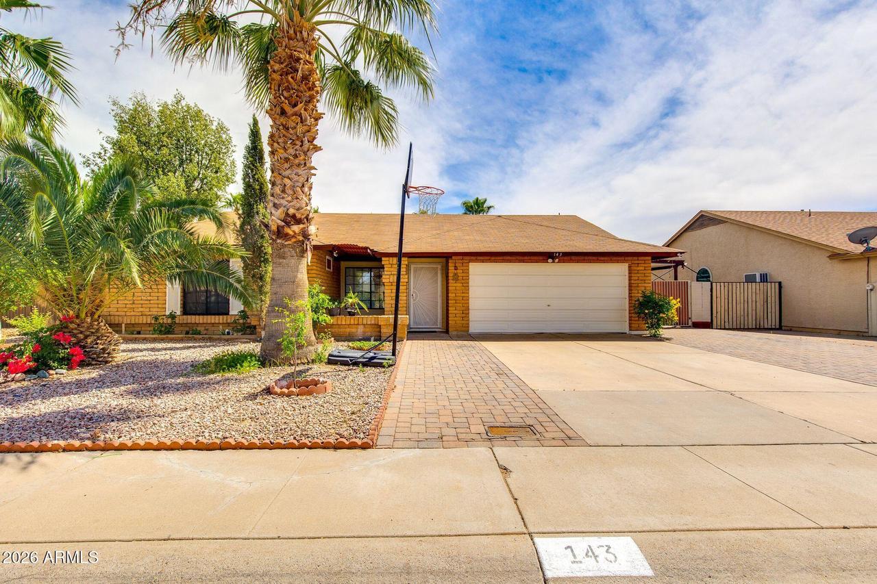 143 W Michelle Dr., Phoenix, AZ 85023