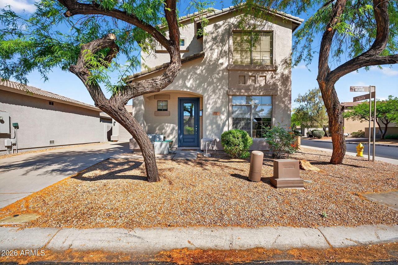 7264 E Melrose St., Mesa, AZ 85207