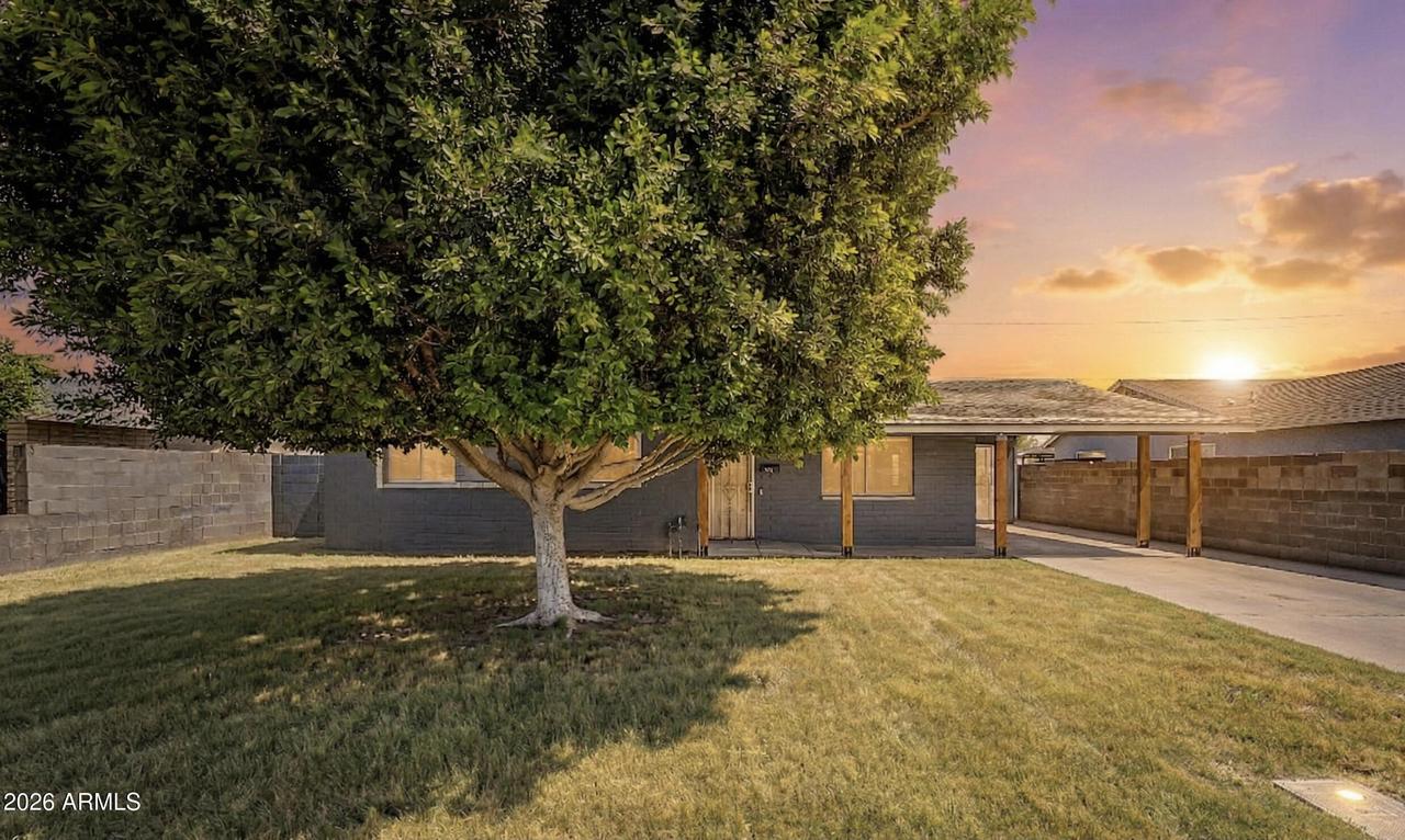 943 S Lazona Dr., Mesa, AZ 85204