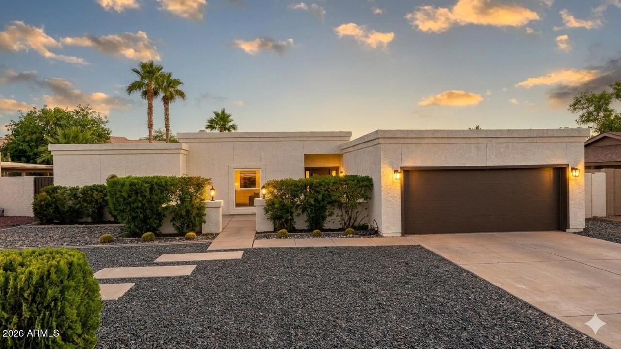 2043 E Vaughn St., Tempe, AZ 85283