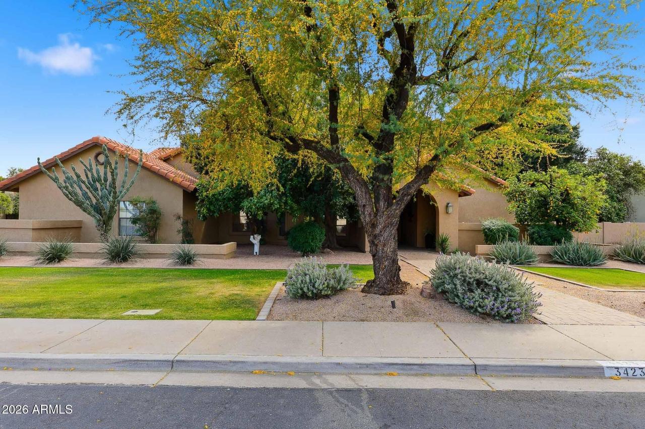 3423 E Fairbrook St., Mesa, AZ 85213
