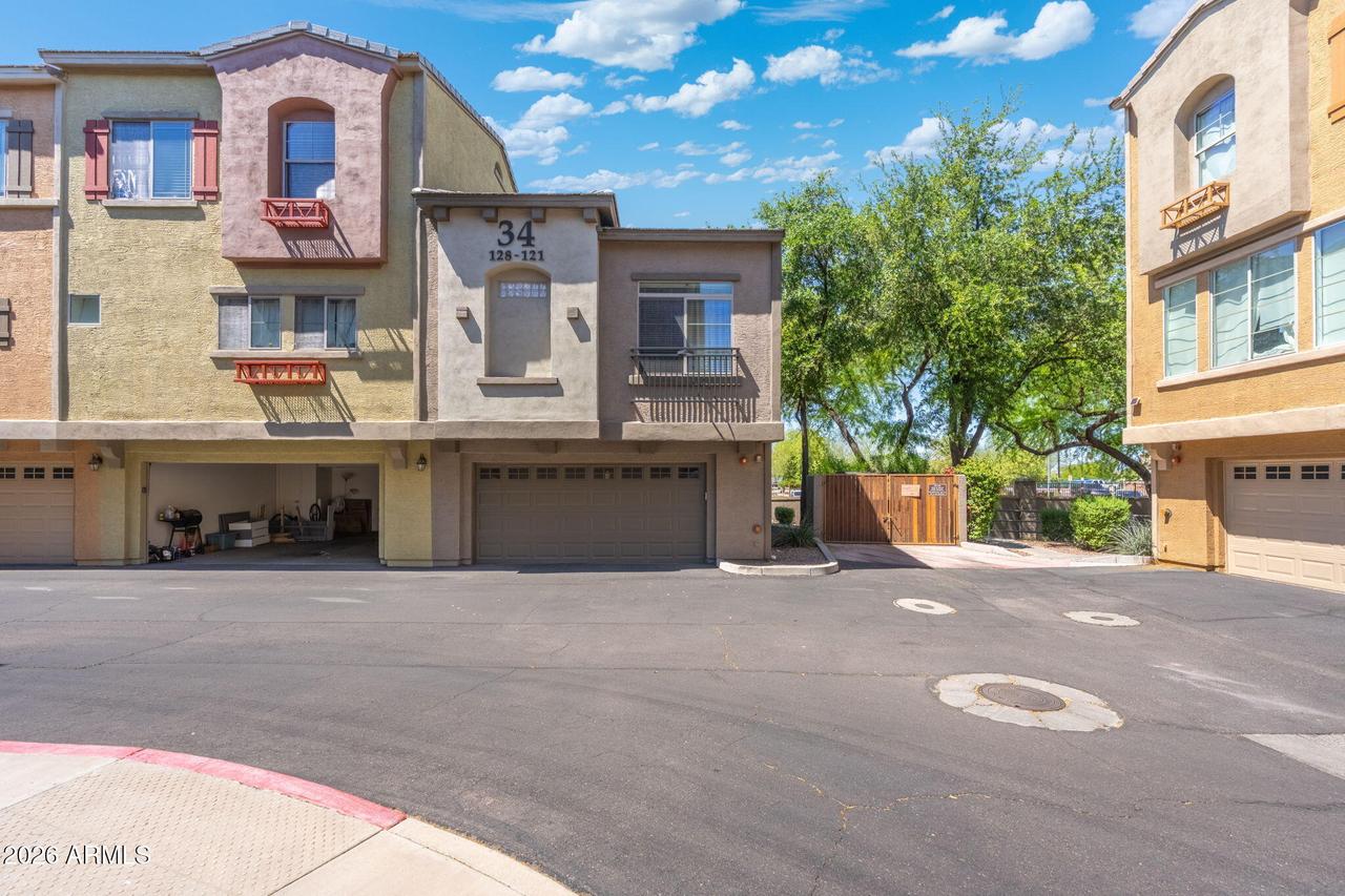 16825 N 14th St. #121, Phoenix, AZ 85022