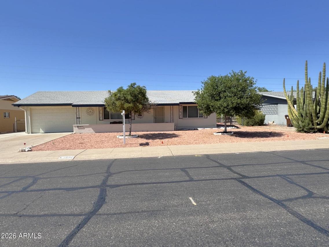 5832 E Colby St., Mesa, AZ 85205
